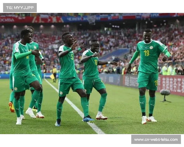 马丁内利酋长球场代表巴西出战，塞内加尔友谊赛前的特殊时刻